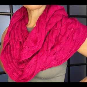 Echo fuchsia pink light infinity scarf shawl